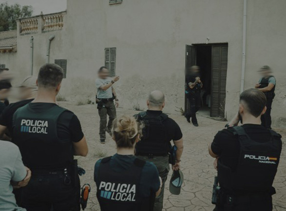 Somos un equipo de profesionales que abarca